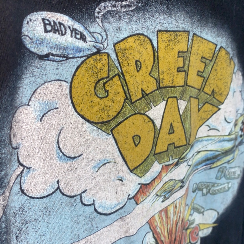 🎱Green Day “Dookie” band tee! - Picture 4 of 10